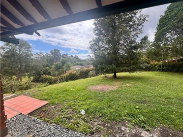 ALQUILER DE ESPECTACULAR CASA EN EL CORAZÓN DE LLANOGRANDE 12M o 10M