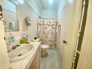 Casa bifamiliar de dos pisos más terraza en venta Barrio Nuevo Palmira