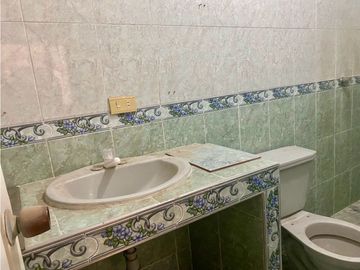 Casa bifamiliar de dos pisos más terraza en venta Barrio Nuevo Palmira