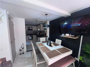 SE VENDE HERMOSA CASA EN EL CANEY SUR DE CALI