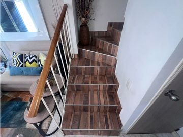 SE VENDE HERMOSA CASA EN EL CANEY SUR DE CALI