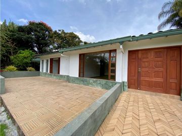 Casa comercial para Renta en el Tablazo