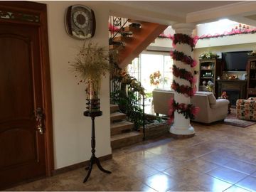 VENTA DE HERMOSA CASA CAMPESTRE ZONA EL CAIMO