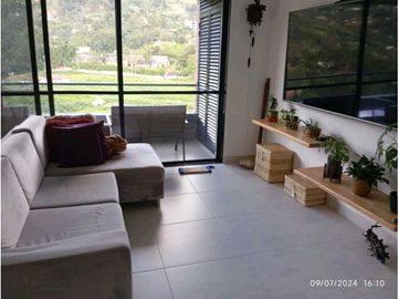 Casa Reformada Ecx Ubicación Poblado la concha 339m2💰1400 Mill