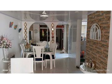 SE VENDE CASA CONJUNTO PORTAL 2 GIRON - VIA PALENQUE - RINCON DE GIRON