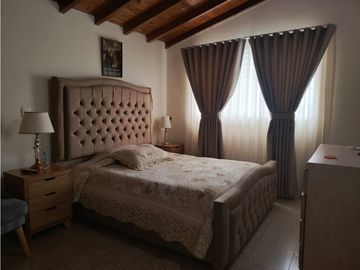 VENDO O CAMBIO CASA EN RIONEGRO SEGUNDO NIVEL