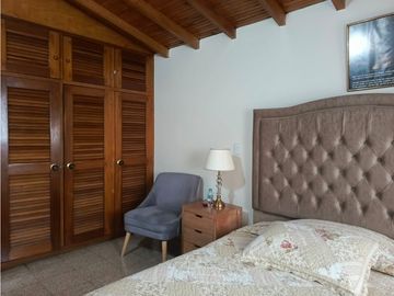 VENDO O CAMBIO CASA EN RIONEGRO SEGUNDO NIVEL