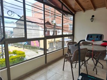 VENDO O CAMBIO CASA EN RIONEGRO SEGUNDO NIVEL