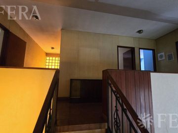Venta de casa 4 ambientes con cochera y patio en Wilde