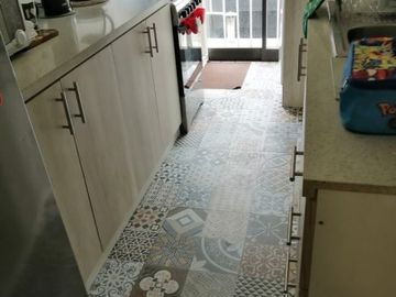 Se vende lindo departamento en 8 Norte sector ponientes An.