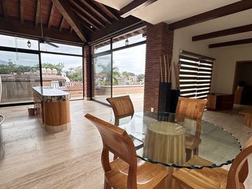 Condominio Las aralias PH 401