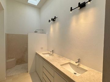 Casa de una planta 3 recámaras en venta zona Centro de Mérida
