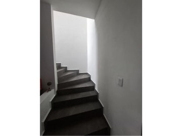 Casa en Venta Cumbres Elite Premier García equipada