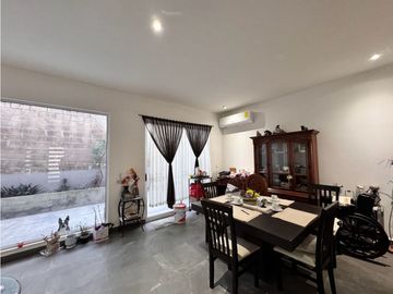 Casa en Venta Cumbres Elite Premier García equipada