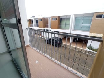 CASA EN VENTA BARRIO EL AMPARO|1756