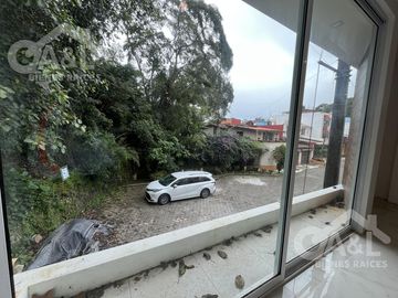 Casa en Venta  Lomas del Tejar con Recámara en Planta Baja