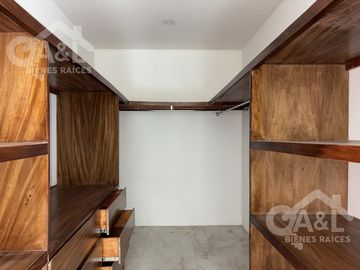 Casa en Venta  Lomas del Tejar con Recámara en Planta Baja