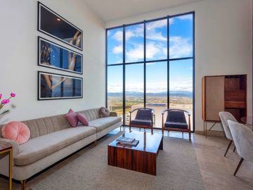 Hermoso Townhouse, en Zibatá, 4 Habitaciones, 2 Niveles, Doble Altura..