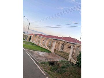 VENTA DE CASA EN AGUADULCE NUEVA