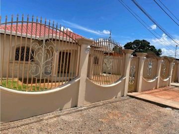 VENTA DE CASA EN AGUADULCE NUEVA