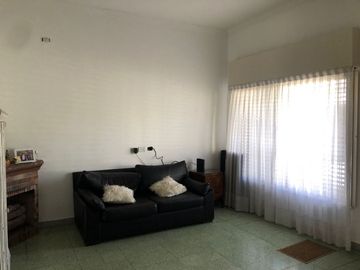 Casa PH en venta en Villa Bosch