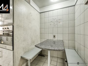 Departamento en Venta en El Golf / Presidente Riesco