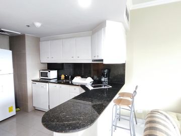 Oportunidad Inversión Suite amoblada en venta, Torres J W Marriott, Quito