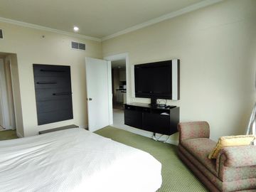 Oportunidad Inversión Suite amoblada en venta, Torres J W Marriott, Quito