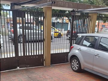 En Venta o Renta, amplio Departamento de 4 dorm, 234 m2 | Eloy Alfaro - Monteserrín, Quito