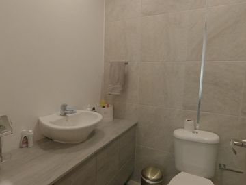 VENTE DEPARTAMENTO 3 DORMITORIOS, BELLAVISTA, dos parqueos. A.Ly.B.aqt
