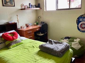 HERMOSA CASA EN VENTA, SECTOR EL CONSTITUCIONAL