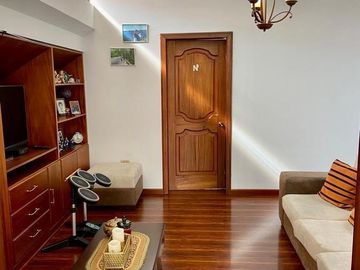 HERMOSA CASA EN VENTA, SECTOR EL CONSTITUCIONAL