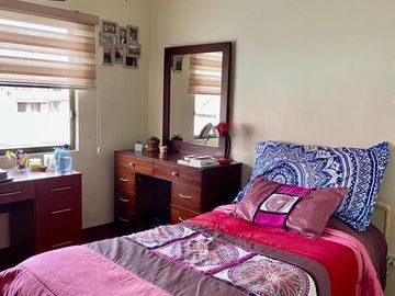 HERMOSA CASA EN VENTA, SECTOR EL CONSTITUCIONAL