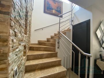 VENTA DE DOS CASA CIUDAD CELESTE - ETAPA MARINA