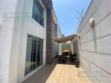 VENTA DE DOS CASA CIUDAD CELESTE - ETAPA MARINA