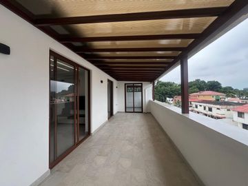 VENTA DPTOS.  ACABADOS MODERNOS, CONDOMINIO CON ASCENSOR,  SEGURIDAD 24/7  CIUDADELA LAS GARZAS  (CMC)