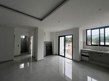 VENTA DPTOS.  ACABADOS MODERNOS, CONDOMINIO CON ASCENSOR,  SEGURIDAD 24/7  CIUDADELA LAS GARZAS  (CMC)