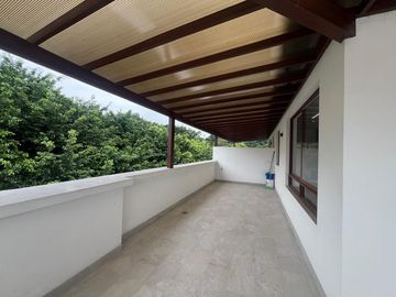 VENTA DPTOS.  ACABADOS MODERNOS, CONDOMINIO CON ASCENSOR,  SEGURIDAD 24/7  CIUDADELA LAS GARZAS  (CMC)