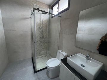 VENTA DPTOS.  ACABADOS MODERNOS, CONDOMINIO CON ASCENSOR,  SEGURIDAD 24/7  CIUDADELA LAS GARZAS  (CMC)