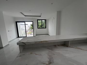 VENTA DPTOS.  ACABADOS MODERNOS, CONDOMINIO CON ASCENSOR,  SEGURIDAD 24/7  CIUDADELA LAS GARZAS  (CMC)