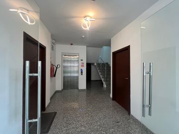 VENTA DPTOS.  ACABADOS MODERNOS, CONDOMINIO CON ASCENSOR,  SEGURIDAD 24/7  CIUDADELA LAS GARZAS  (CMC)