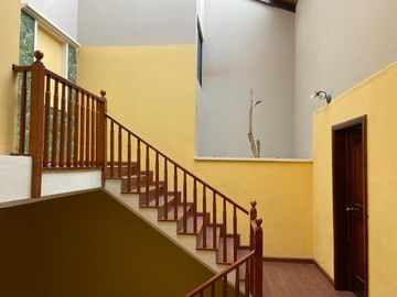 CASA EN VENTA EN MIRAFLORES