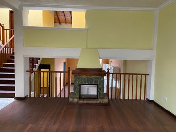 CASA EN VENTA EN MIRAFLORES