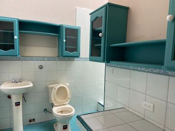 CASA EN VENTA EN MIRAFLORES