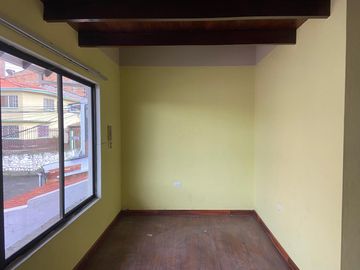 CASA EN VENTA EN MIRAFLORES