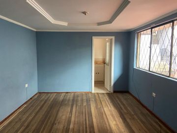 CASA EN VENTA EN MIRAFLORES