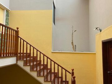 CASA EN VENTA EN MIRAFLORES