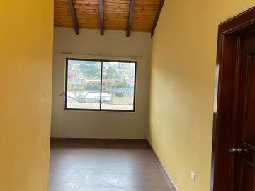 CASA EN VENTA EN MIRAFLORES