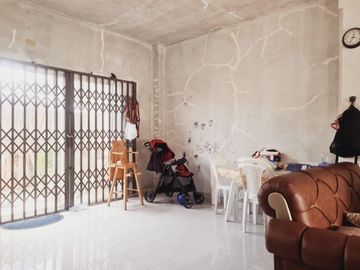 VENTA CASA ESQUINERA CDLA. ABEL GILBERT 2 / DURAN (AGE)