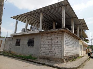 VENTA CASA ESQUINERA CDLA. ABEL GILBERT 2 / DURAN (AGE)